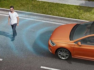 Polo front assist